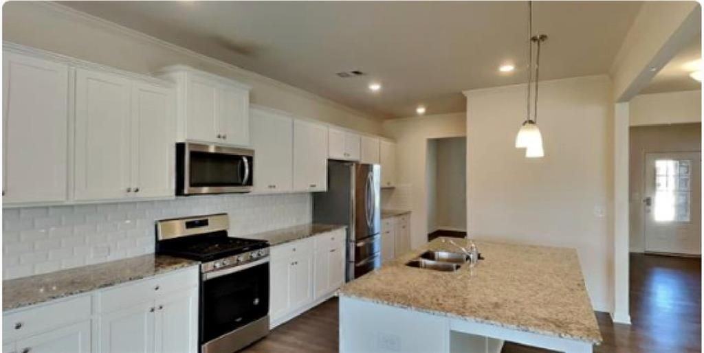 4610 Bramblett Grove Place - Photo 6 of 24