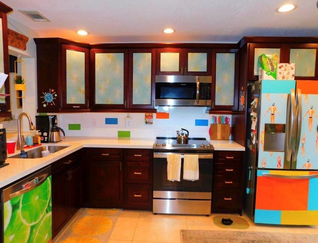 797 South Riverside Drive