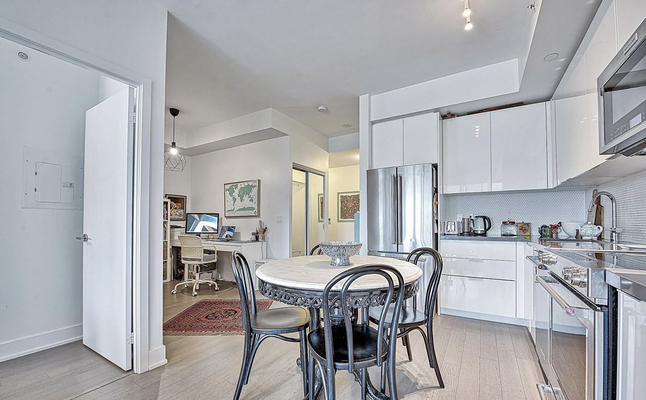 30 Shore Breeze Drive - Photo 6 of 13