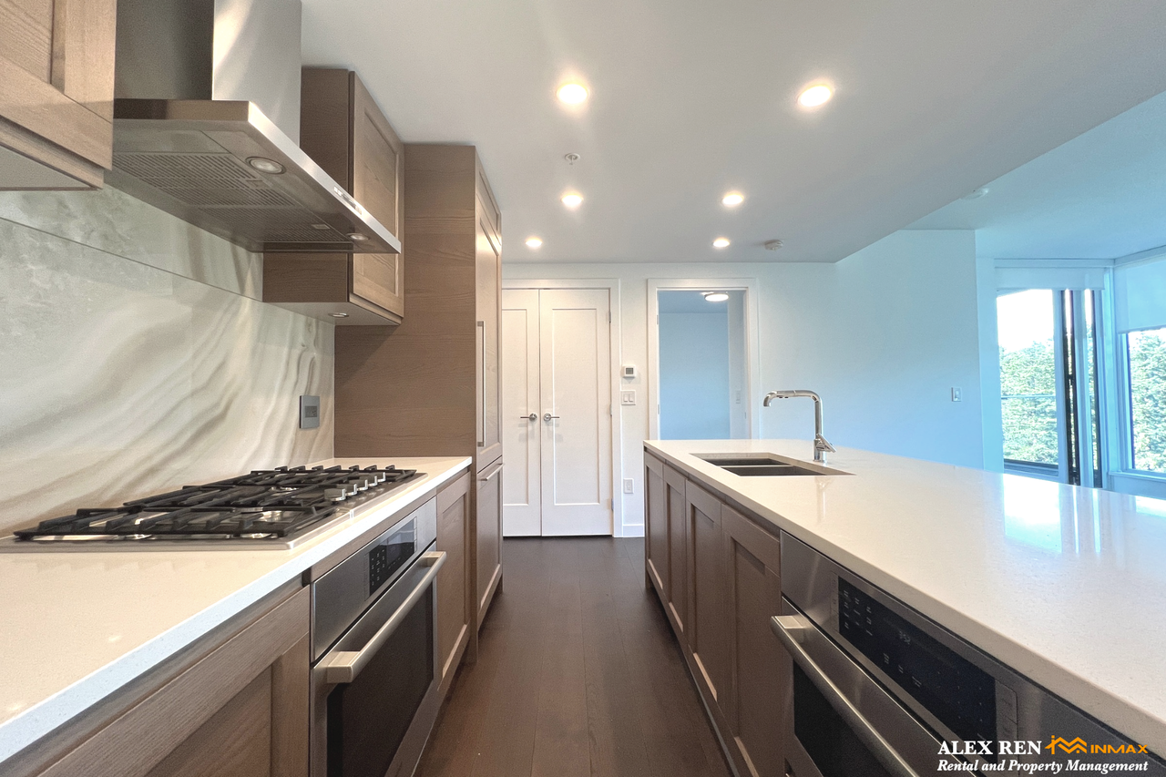 5629 Birney Avenue - Photo 6 of 27