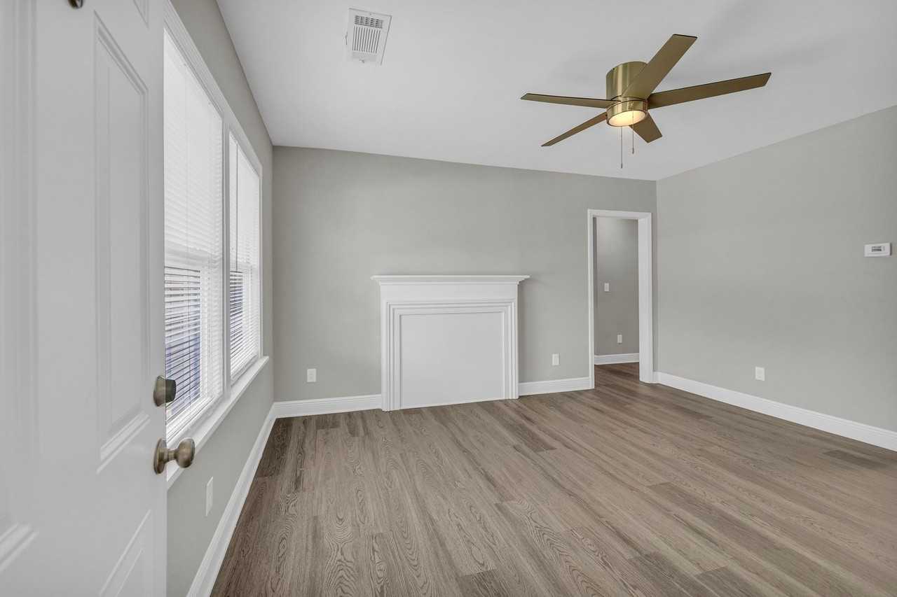 Andrews Court - Photo 3 of 50