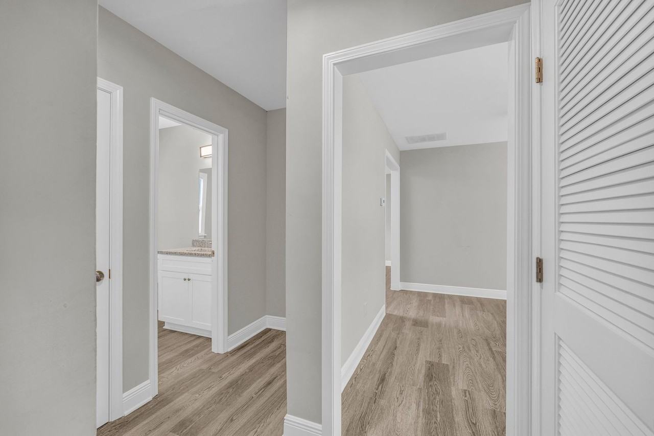 Andrews Court - Photo 6 of 50