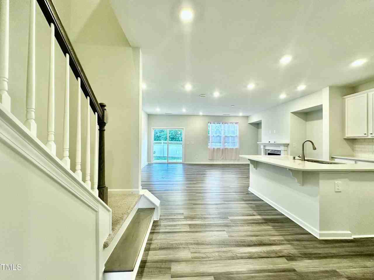 107 Huntson Drive - Photo 2 of 24