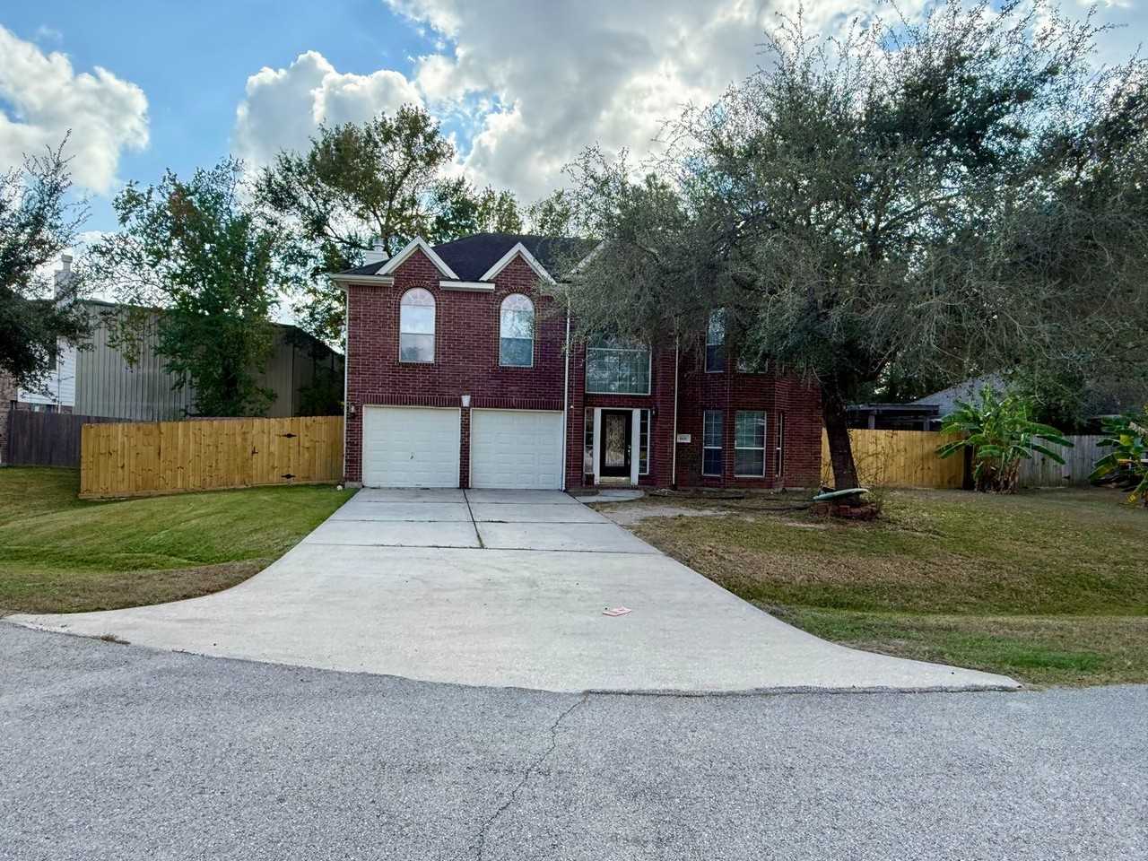 606 Jeremy Ct - Photo 2 of 41