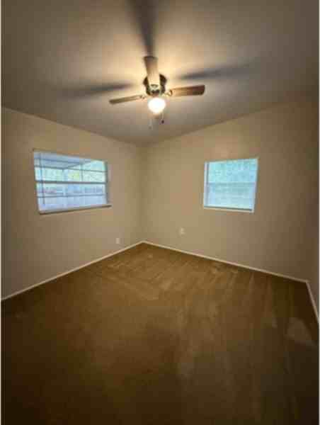 719 Baywood Dr - Photo 6 of 12