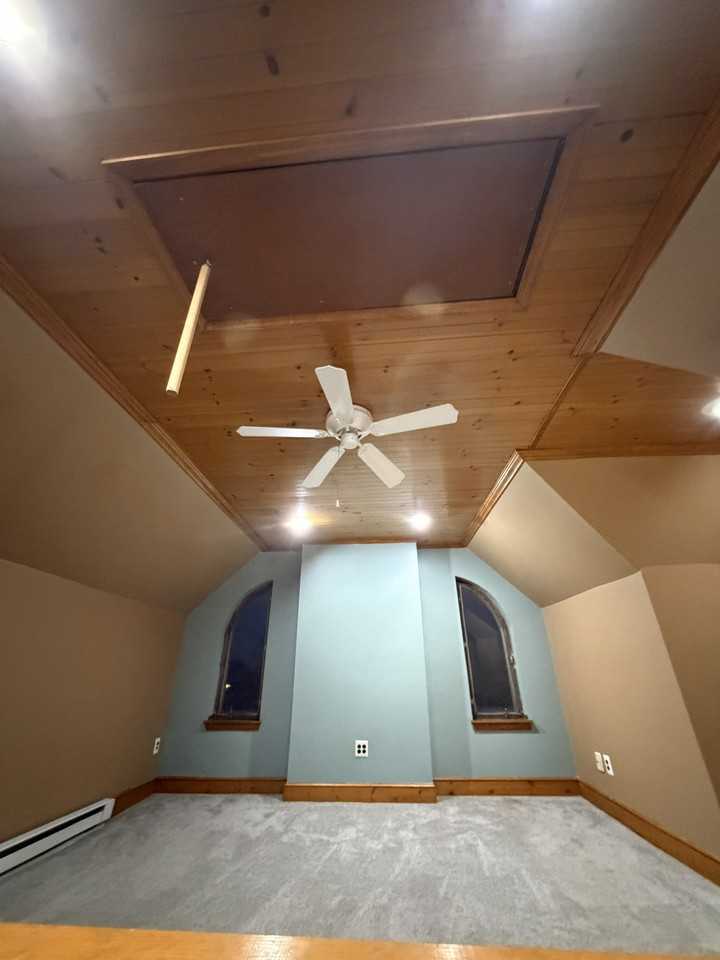 308 Green St - Photo 7 of 17