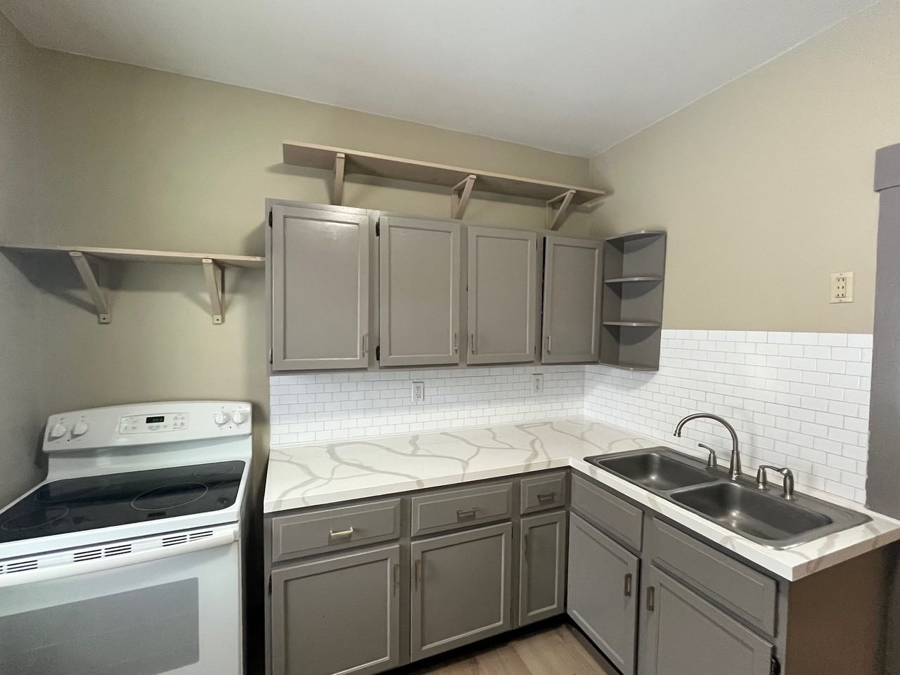 817 N 5th St #NA - Photo 5 of 15