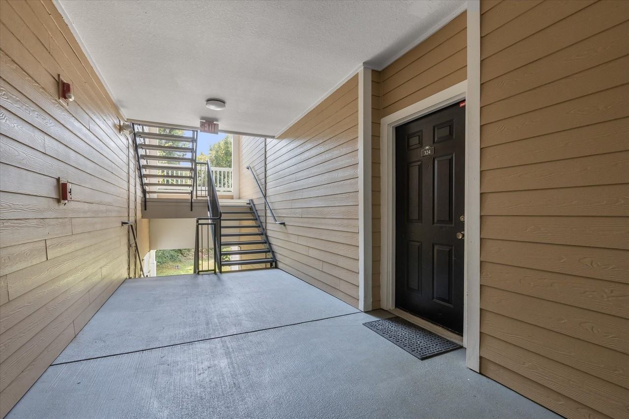 2801 Chancellorsville Dr #324 - Photo 2 of 45