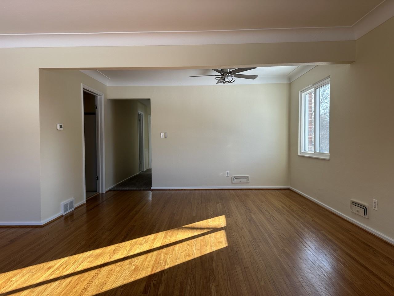 2128 Collinway St #4 - Photo 5 of 20