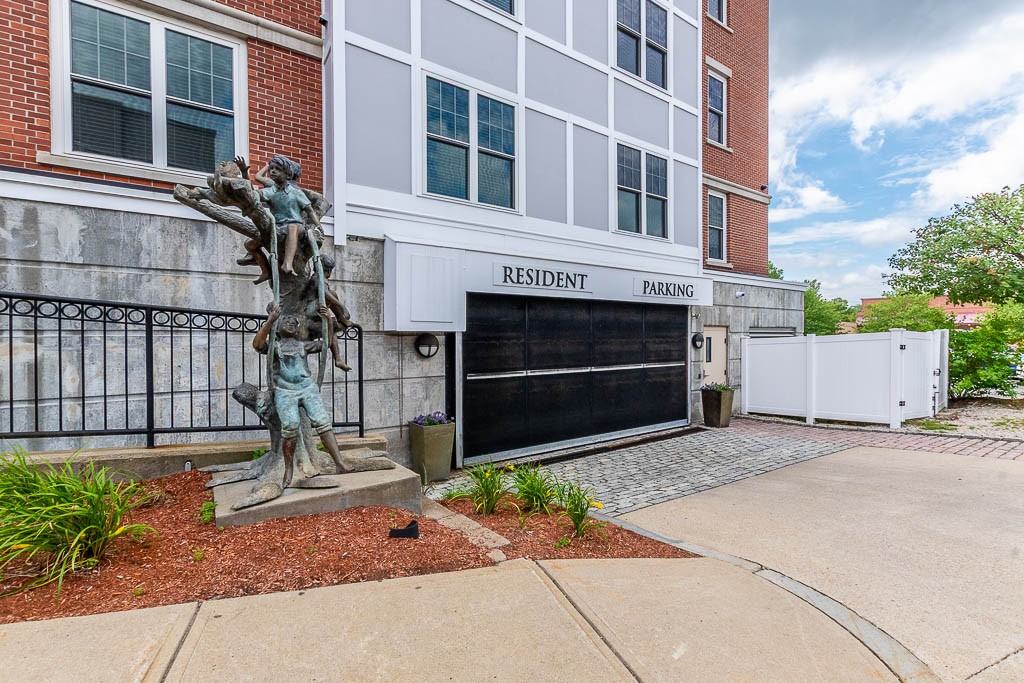 446 Belgrade Avenue #208 - Photo 4 of 28