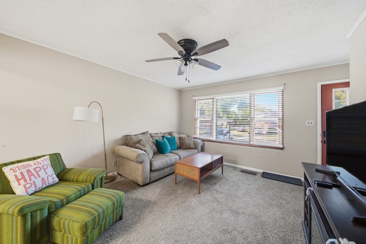 702 E Karma Ave #NA - Photo 4 of 16