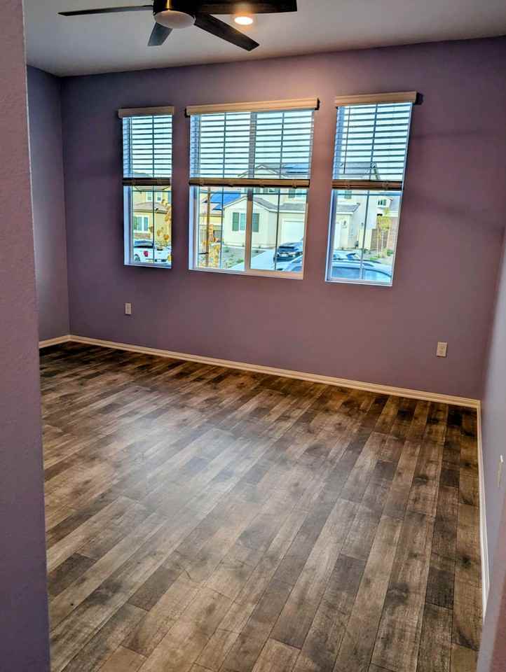 26231 Bergen Ct #NA - Photo 4 of 11