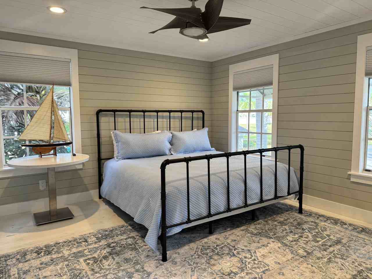 2732 Weeks Ave #NA - Photo 6 of 26