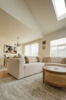 featured image of 1142 East Wilson Avenue #NA