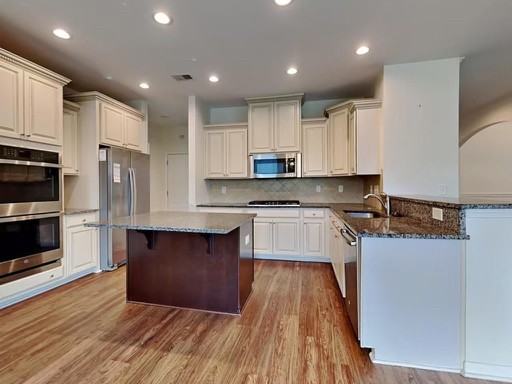 614 Redbud Ln - Photo 7 of 10