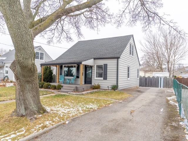 568 Cromwell Street #1 - Photo 2 of 15