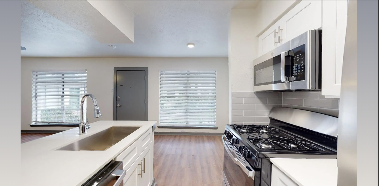 N Beckley Ave & E Davis St #2232 - Photo 5 of 15