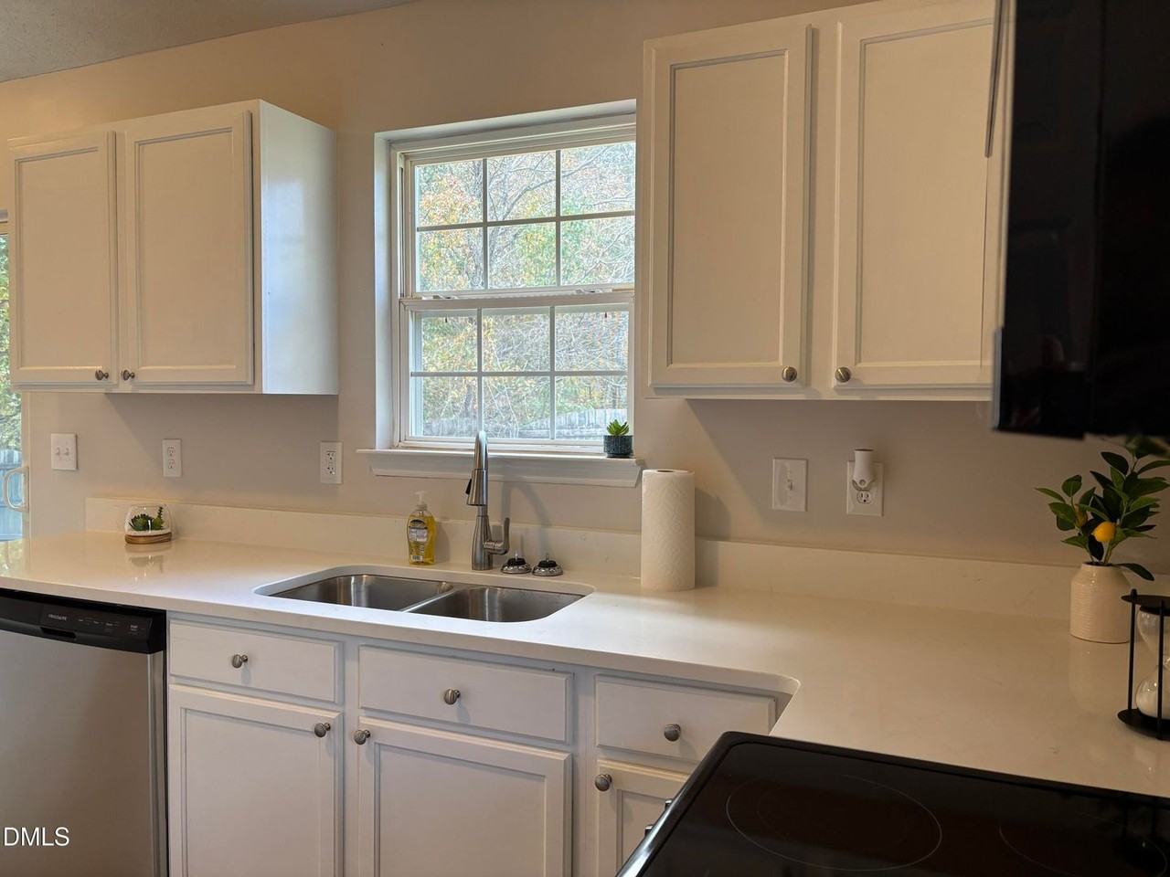 144 Holly Mountain Rd - Photo 3 of 24