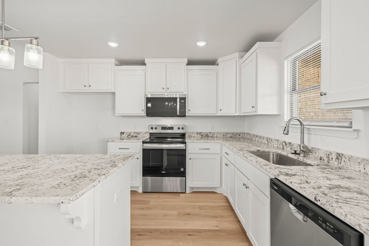 307 Fm 789 #A - Photo 3 of 36