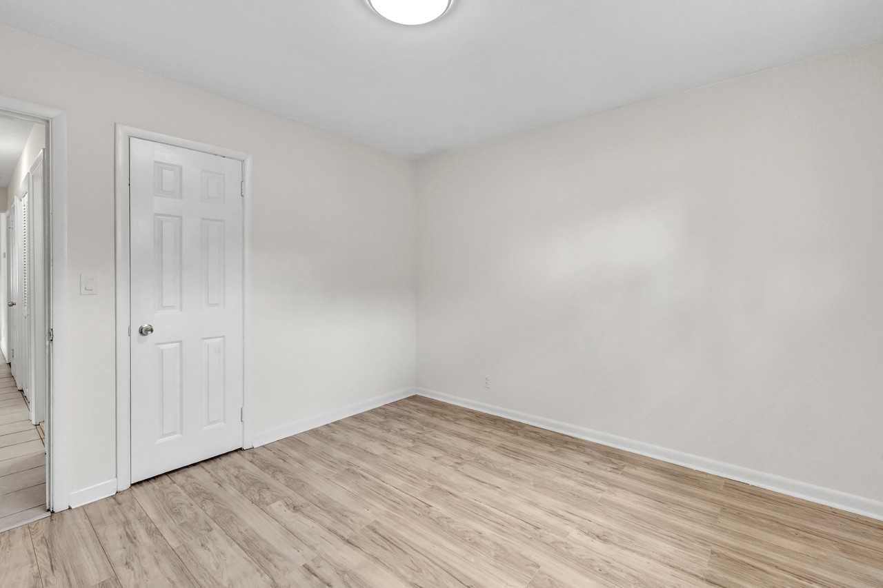 46 Daniel Drive #NA - Photo 5 of 17