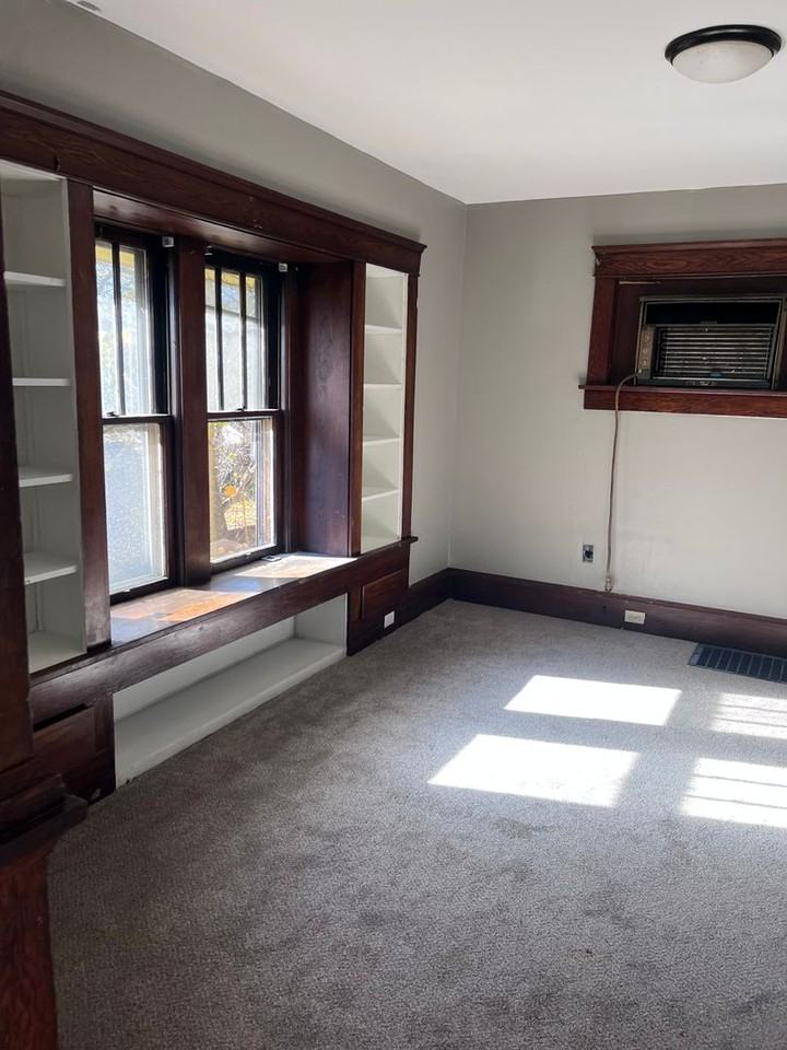 2160 12th St Sw - Photo 6 of 12