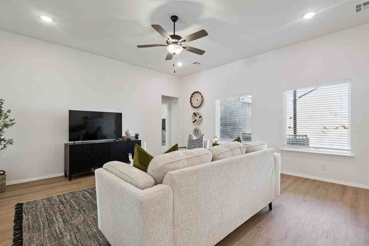 7305 East 90th Place North - Photo 7 of 40