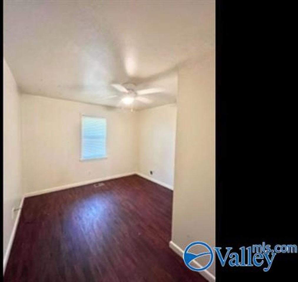 1332 Oshaughnessy Ave Ne - Photo 7 of 7