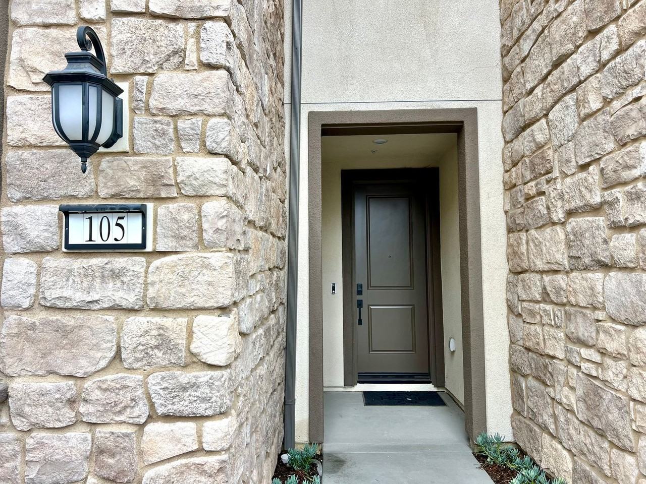 6138 Victoria Street #105 - Photo 2 of 19