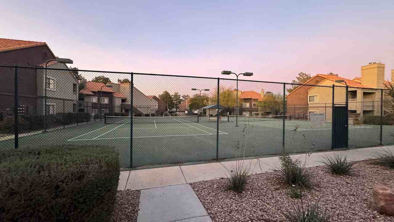 5068 S Rainbow Blvd #101 - Photo 3 of 14