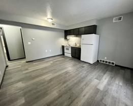 Corsica Cottonwood Apartments - Photo 1 of 1