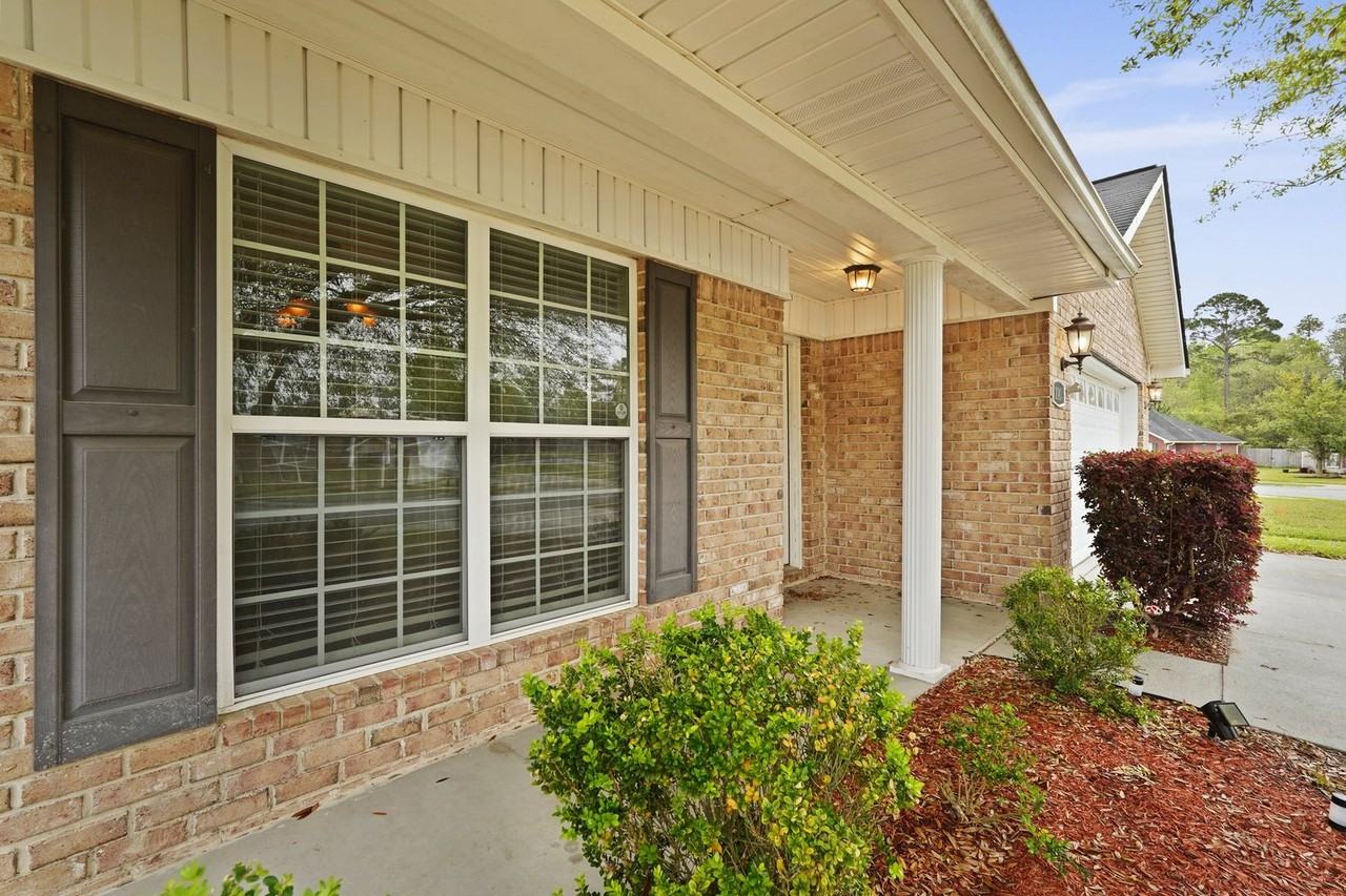 220 Augusta Way - Photo 6 of 50