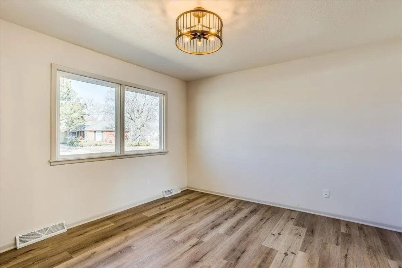 6503 E 16th St N - Photo 6 of 32