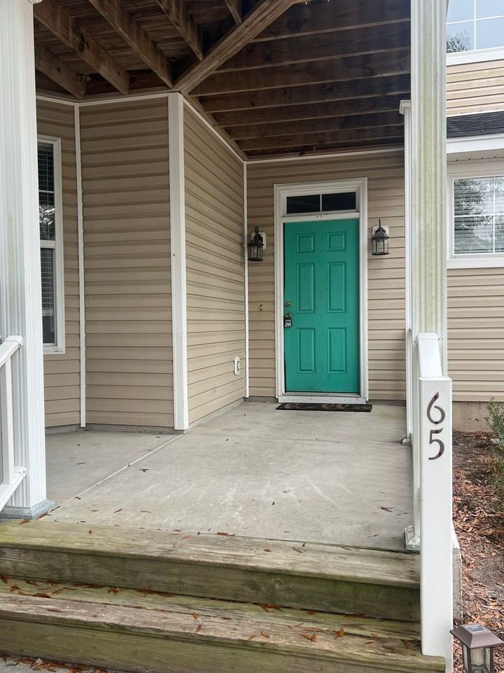 65 10th Ave - Photo 3 of 36