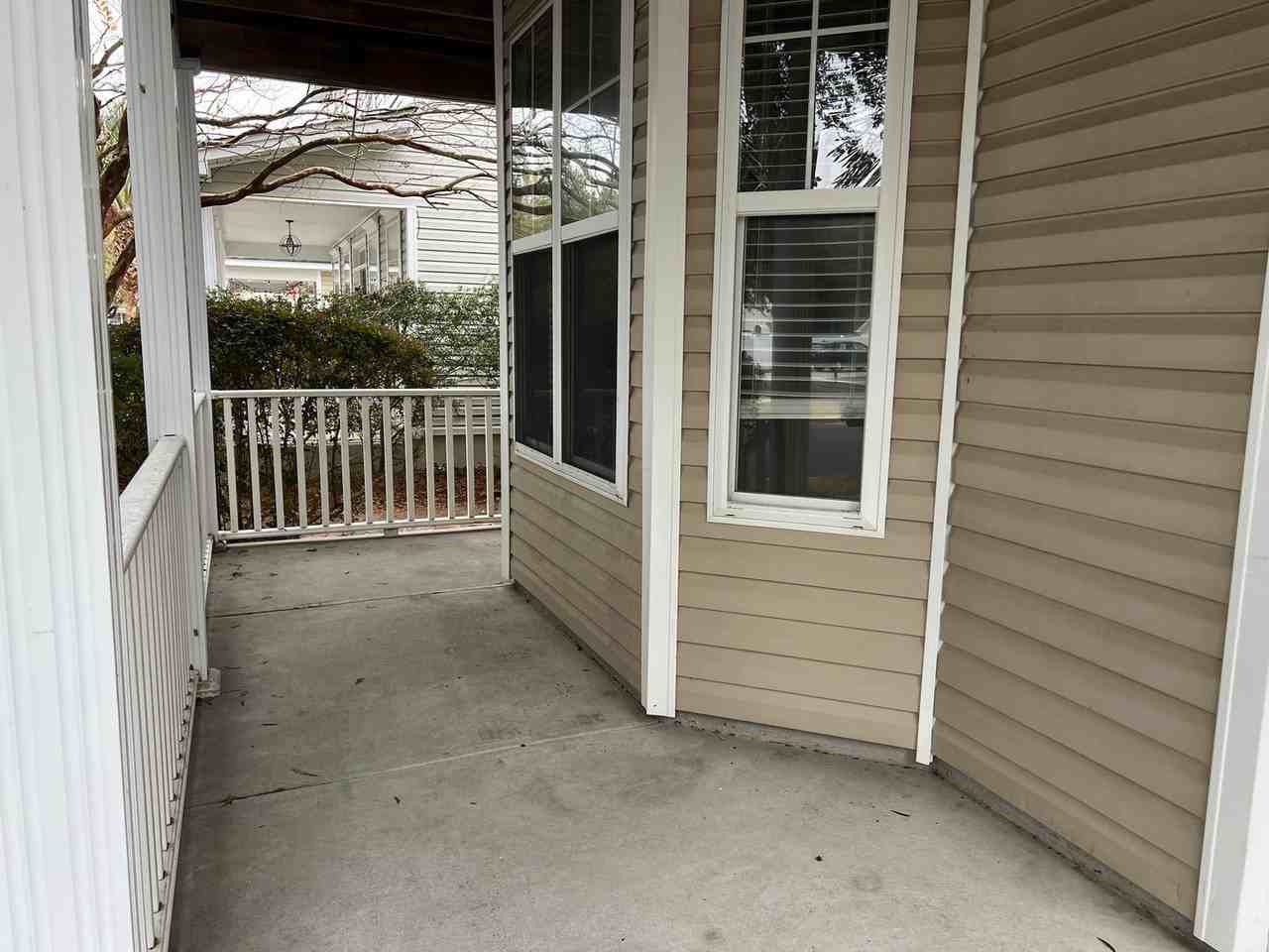 65 10th Ave - Photo 4 of 36