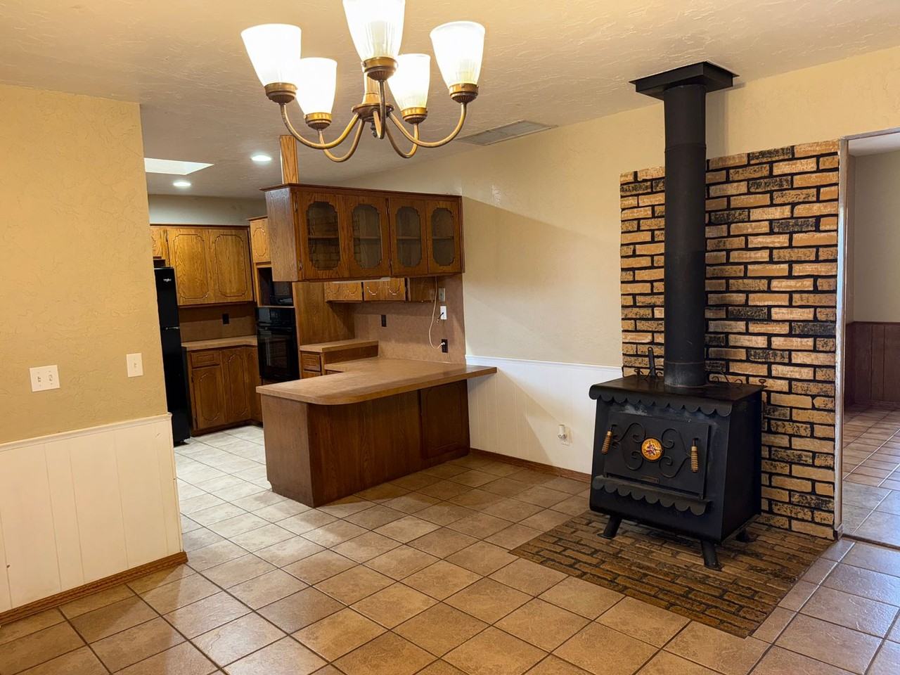 10023 Lark Road - Photo 3 of 31