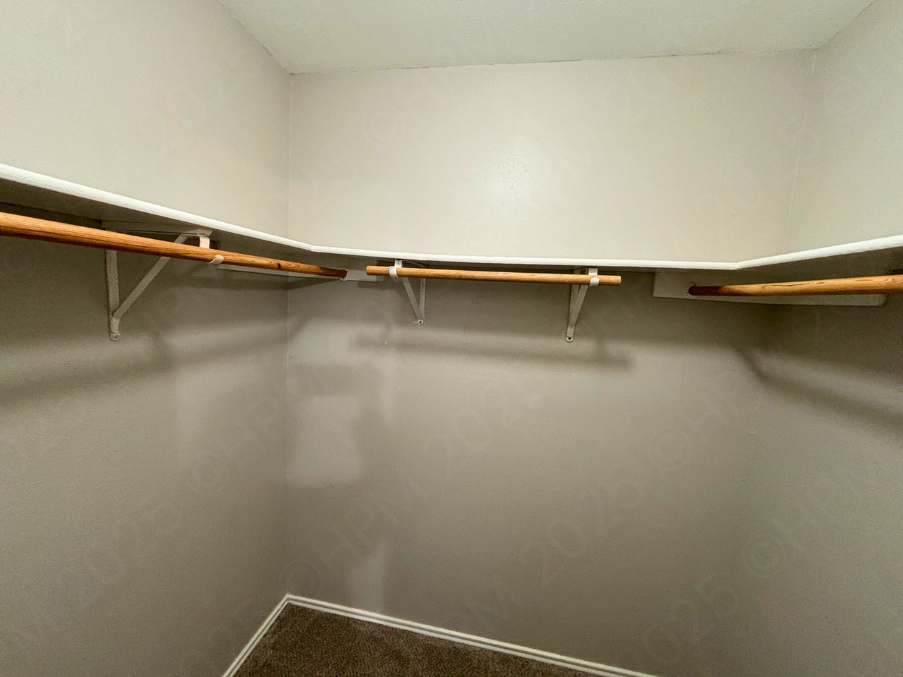 10206 Barron Fld - Photo 7 of 11