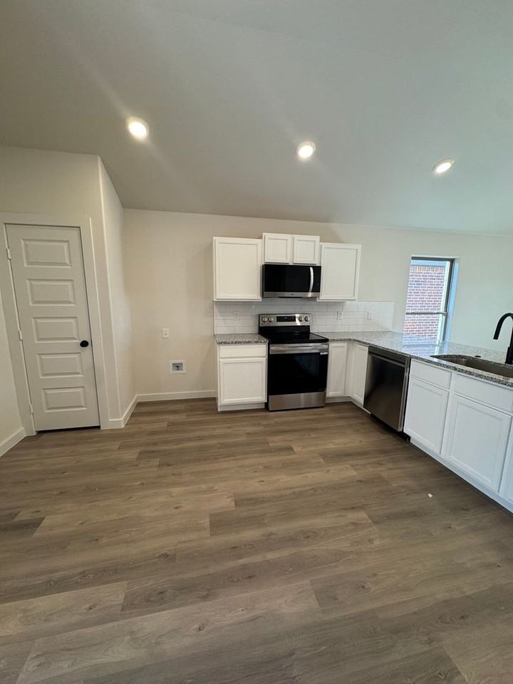 3105 Flycatcher Rd - Photo 5 of 16