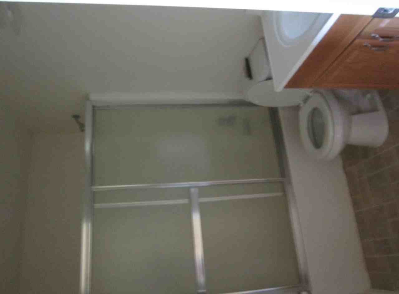 1710 Lancaster Ave - Photo 4 of 18