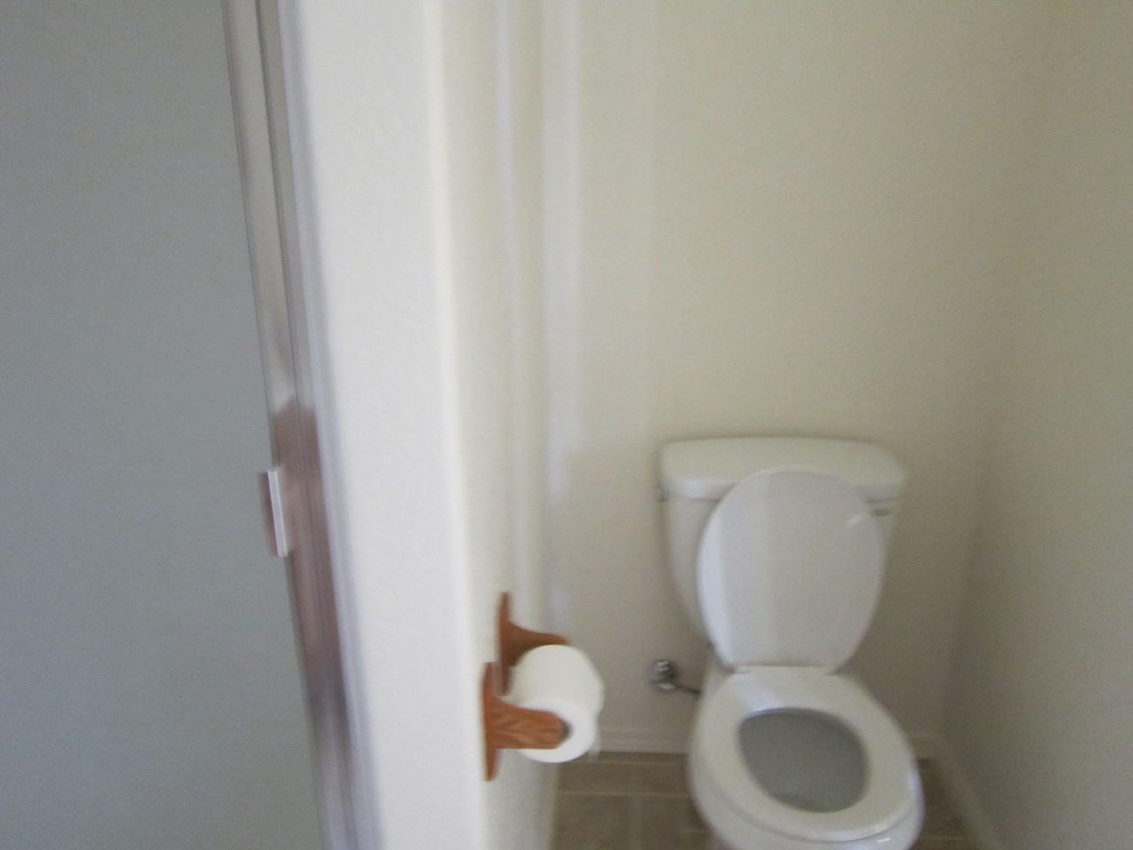 1710 Lancaster Ave - Photo 6 of 18