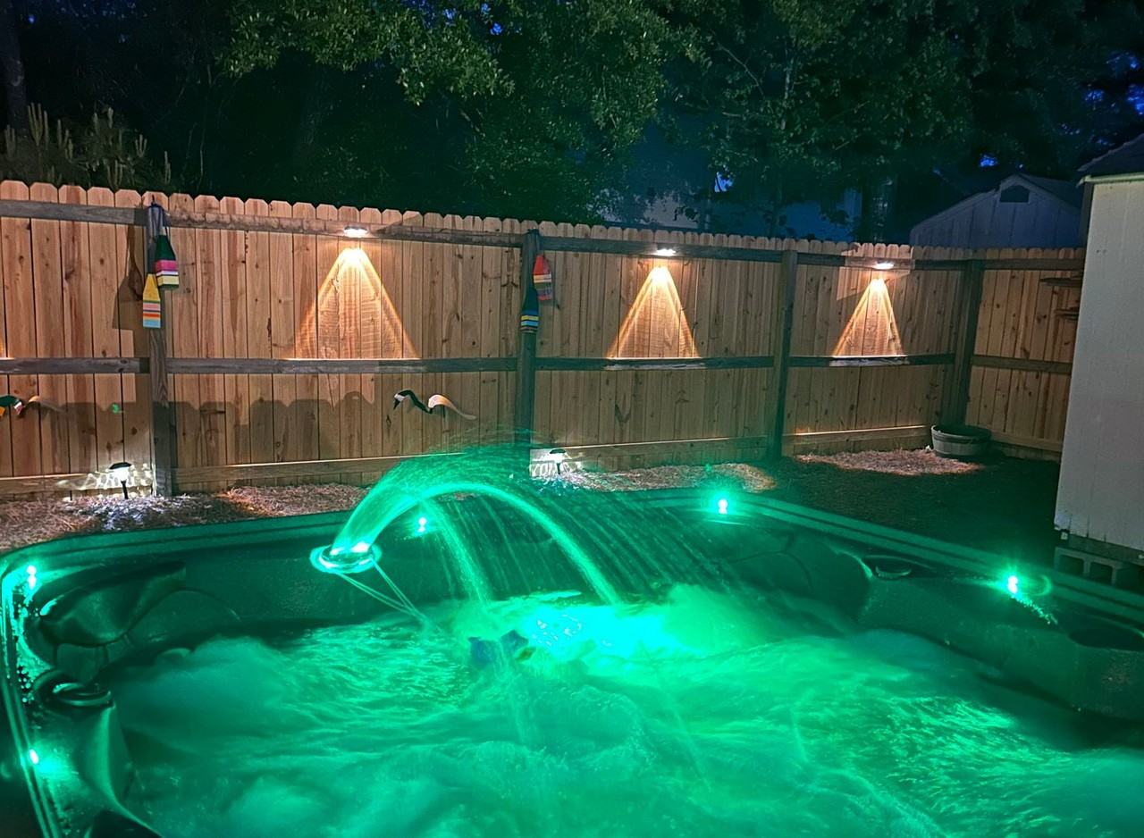 326 Northeast 47th Street - Photo 4 of 22