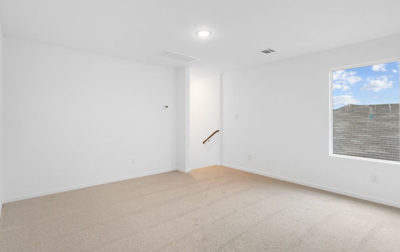 972 Creek - Photo 7 of 31