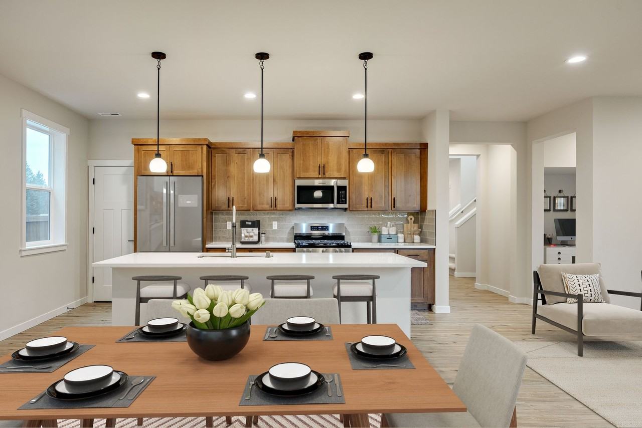 5044 Northwest Cedarside Loop - Photo 7 of 37