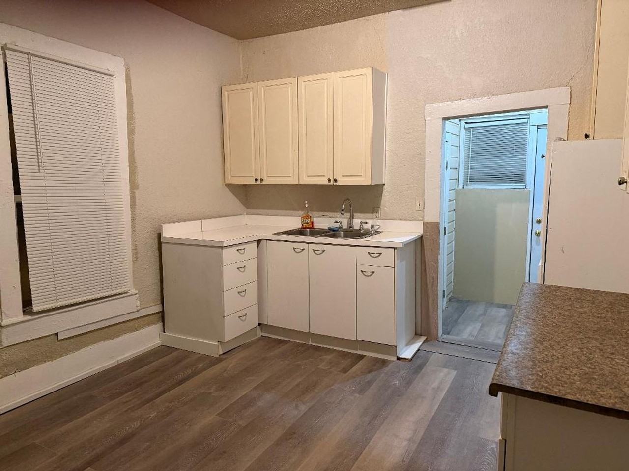 1966 W 26th St - Photo 3 of 8