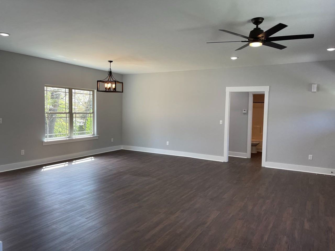 8416 W Crabtree Rd - Photo 6 of 25