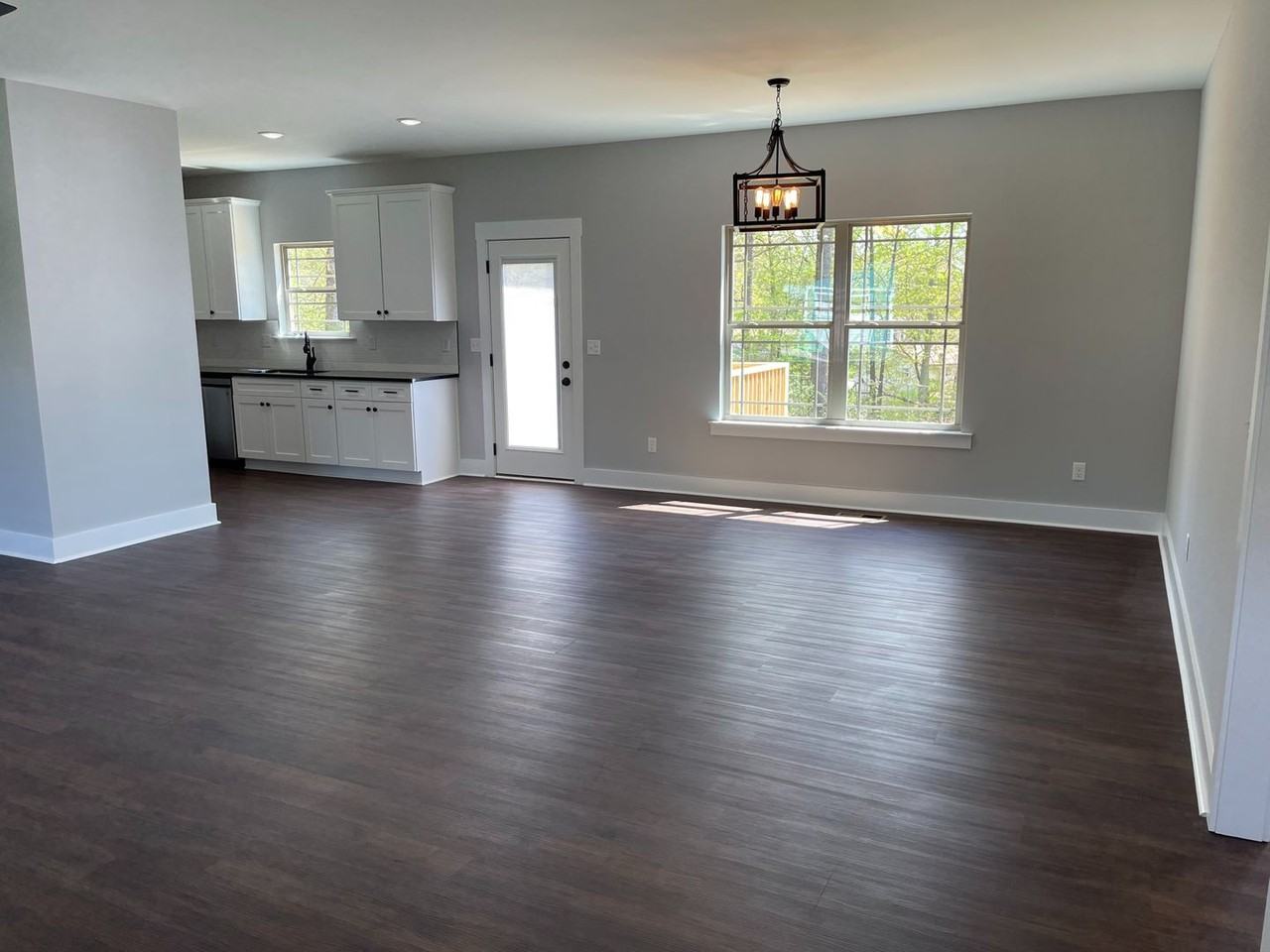 8416 W Crabtree Rd - Photo 7 of 25