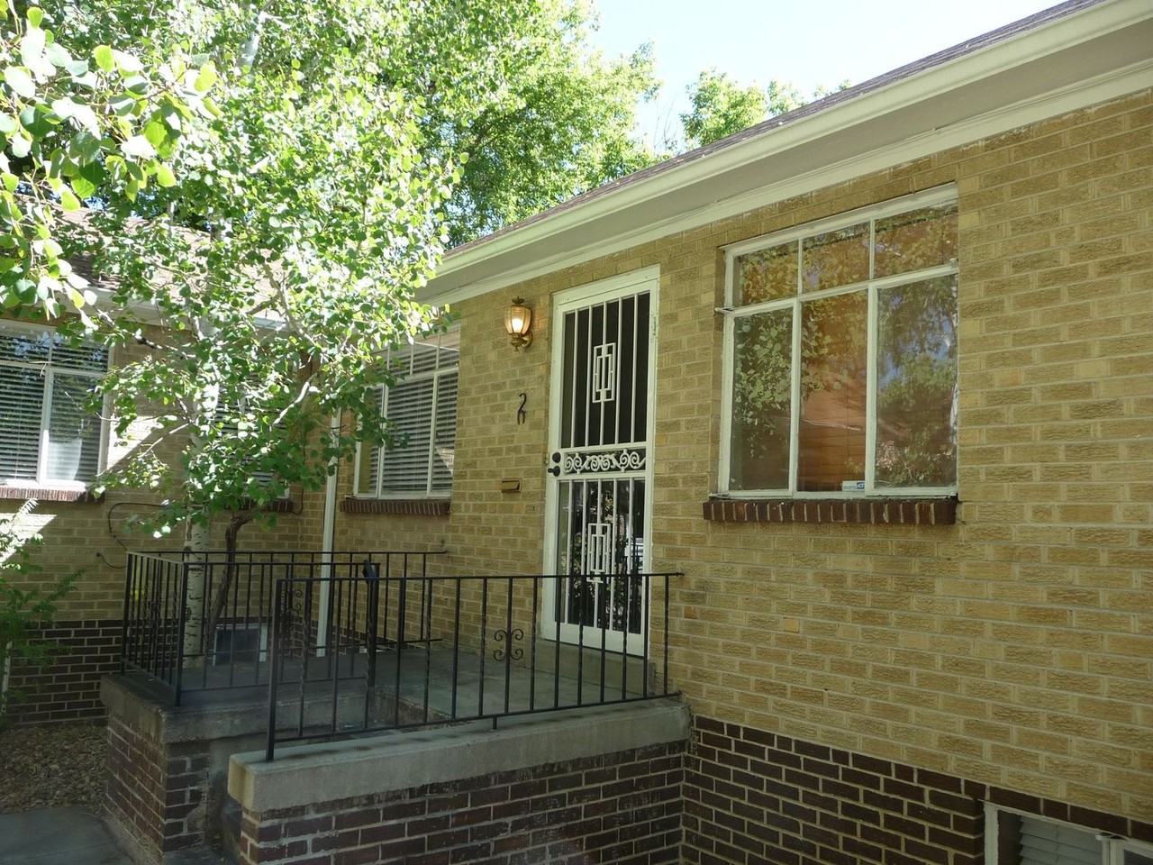 1600 Winona Court #2