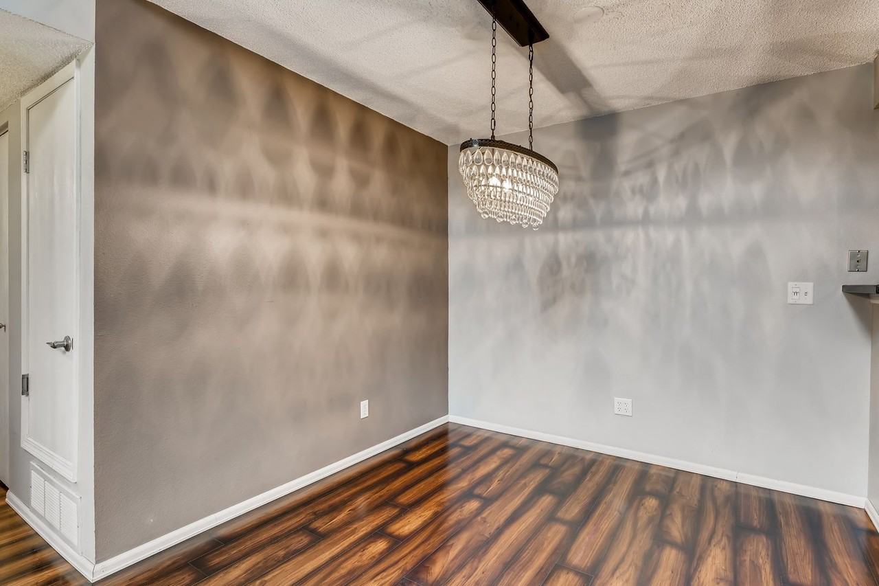 8225 South Fairmount Drive #5-207 - Photo 4 of 25