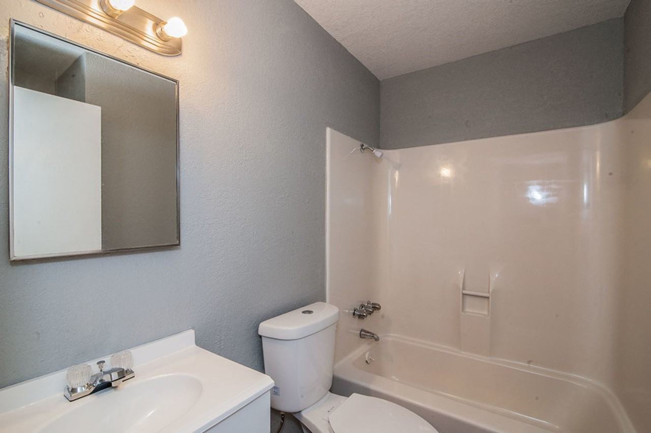 8730 Easy Valley St - Photo 3 of 15