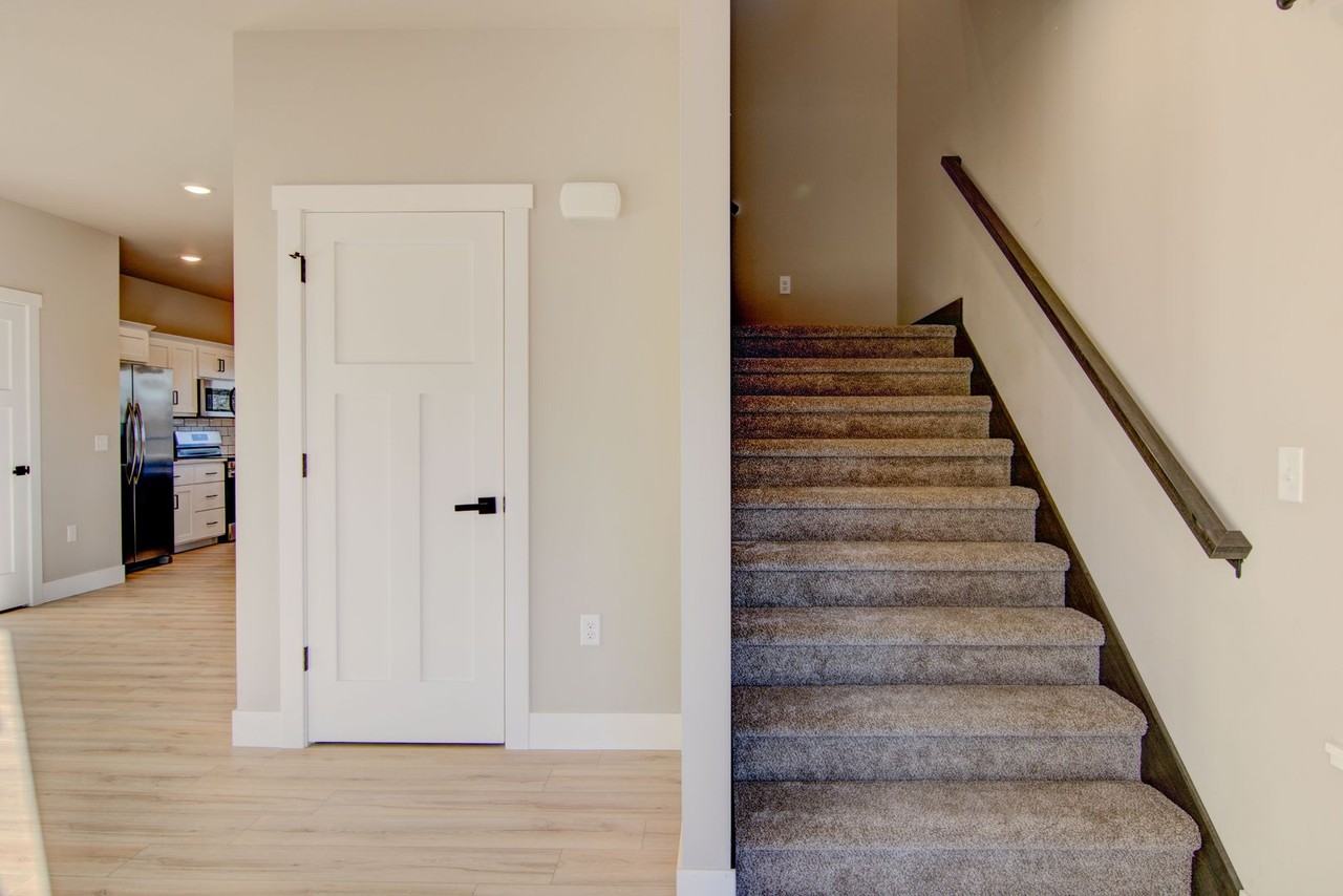 2527 Otter Tail Way - Photo 6 of 9