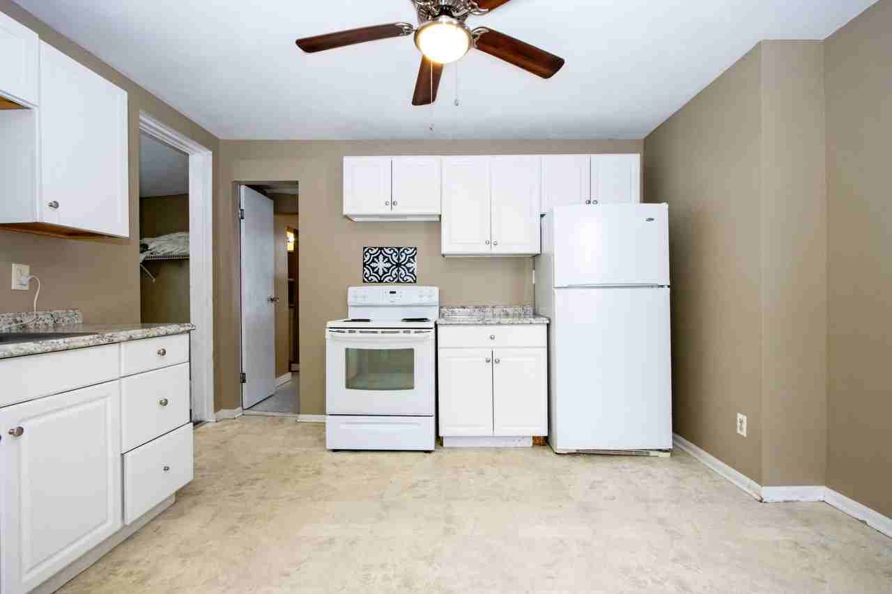 636 Western Dr - Photo 6 of 21